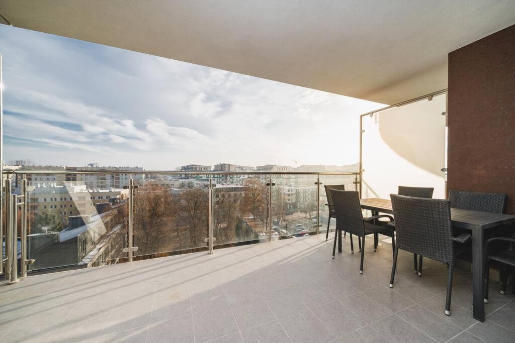 Elegant Business Apartment คราคูฟ ภายนอก รูปภาพ